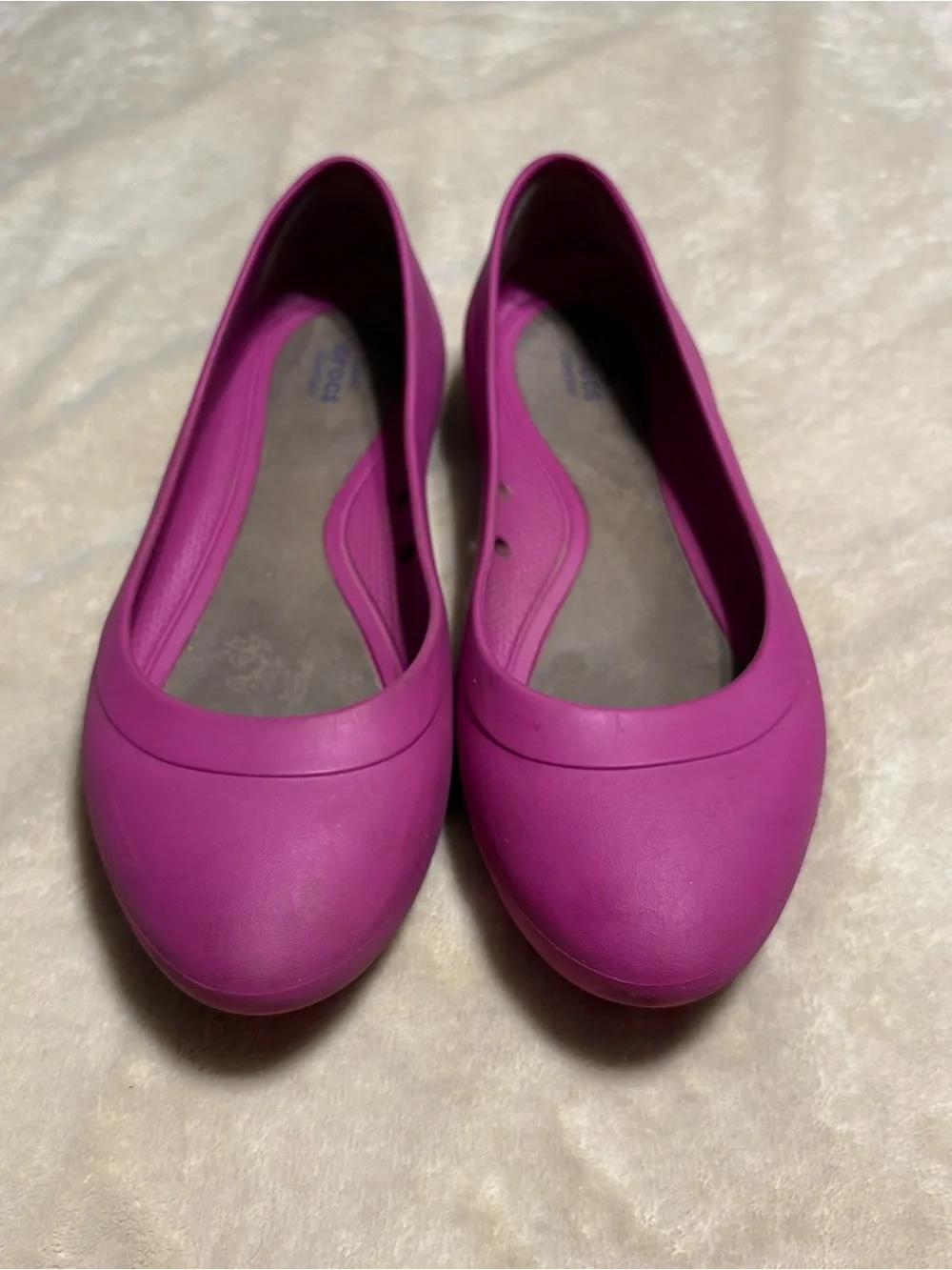 CROCS Women's Magenta Ballet Flats